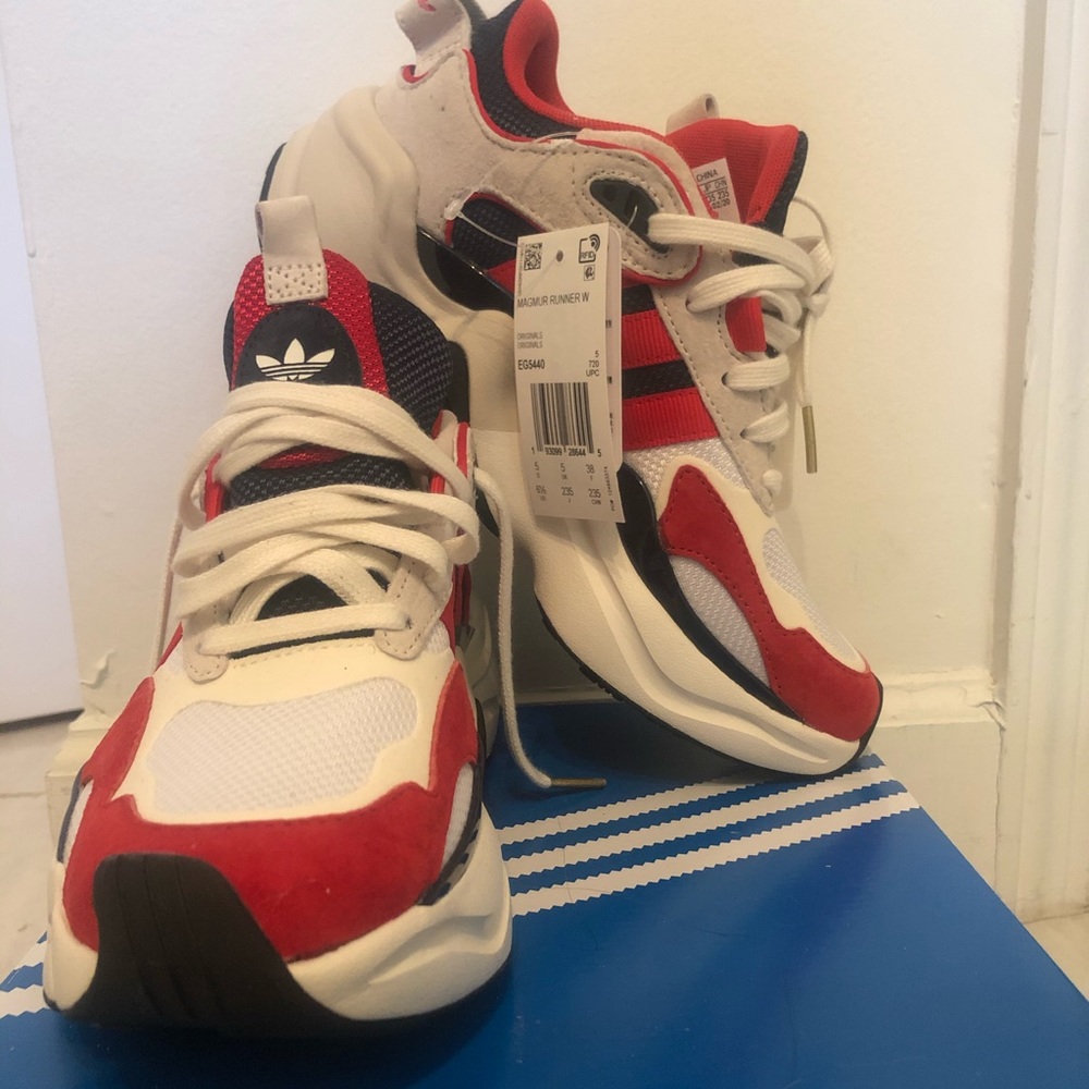 adidas Magmur Runner